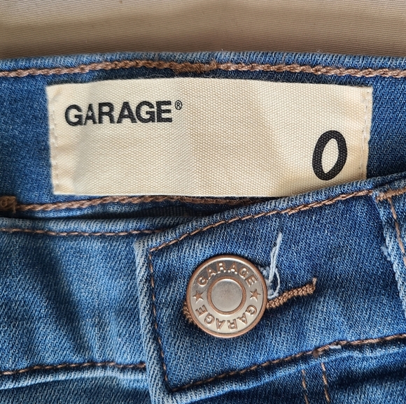 Garage High-waisted Skinny Jeans - Picture 3 of 3